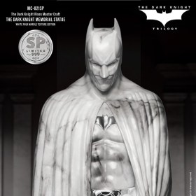 Batman The Dark Knight Rises Memorial Statue by Beast Kingdom